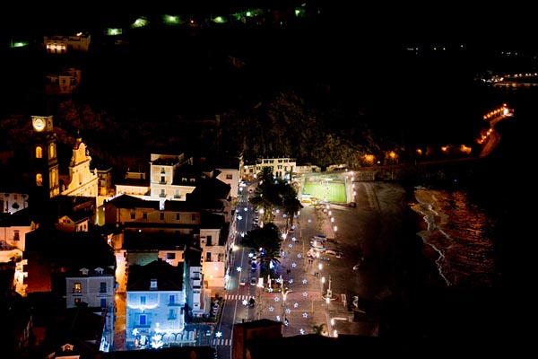 La luce di natale a minori